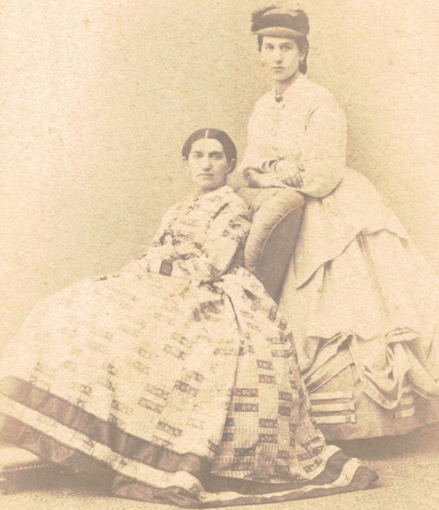 Johanna von Bismarck und Tochter Marie um 1866